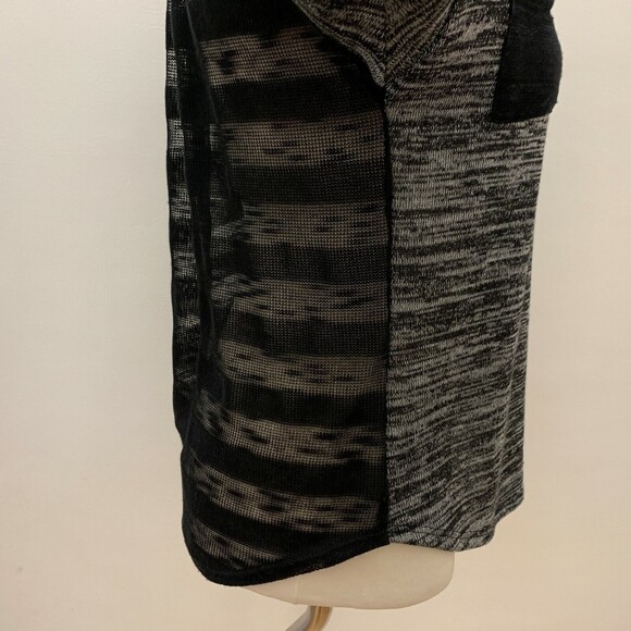 Lily White Women’s Top Small Black Sheer Back - Picture 7 of 10